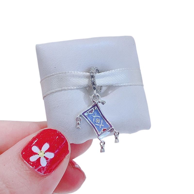 Women Accessories In Wholesale - Disney Aladdin Cartoon Cute Magic Carpet