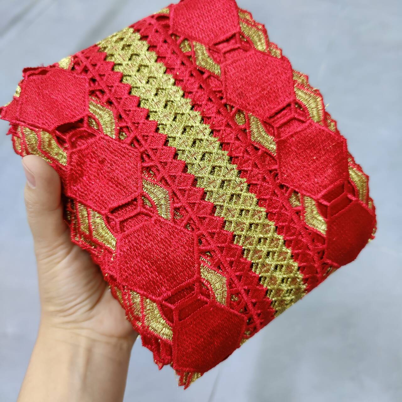 Women Accessories Outlet - 10 Yards Factory Outlet!! Red Lace