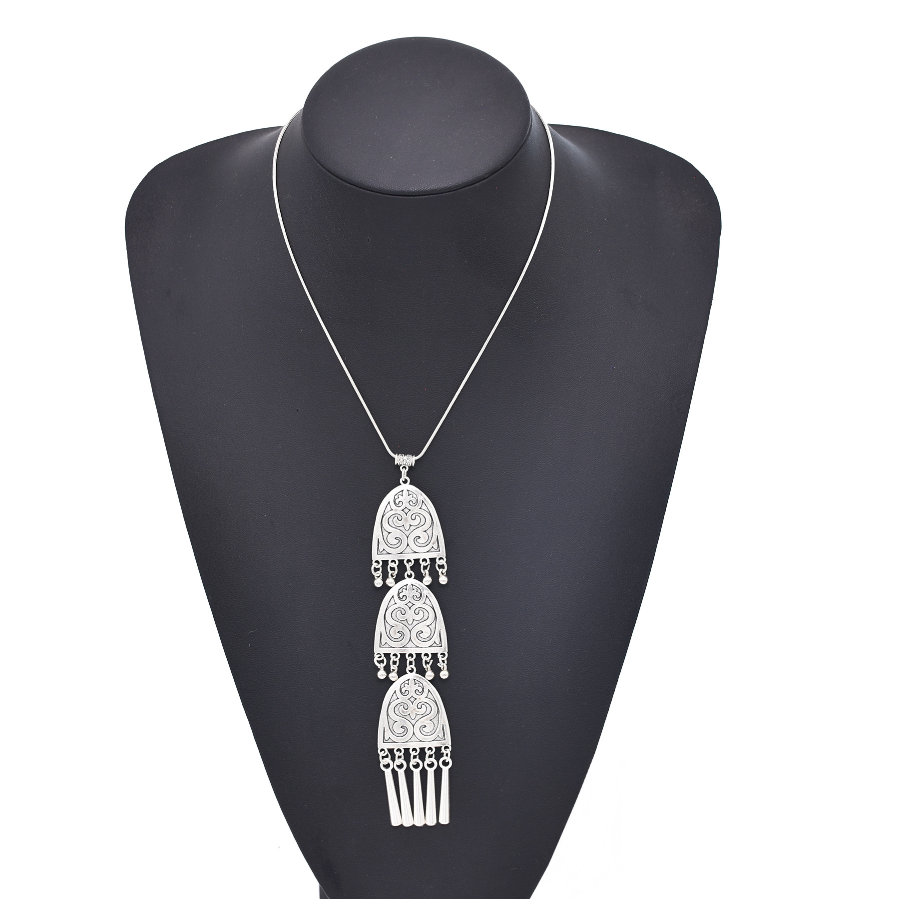 Women Accessories Nepal - Vintage Silvery Ethnic Element Pendant Necklace
