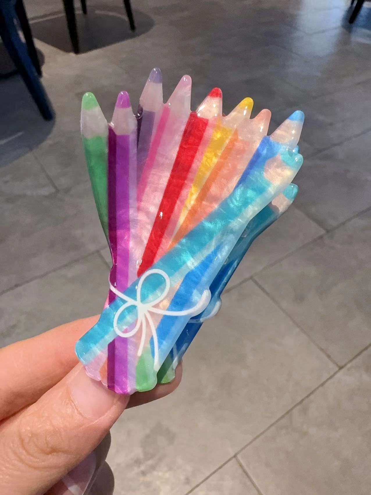 1 Colorful paintbrush grab cli – обзор и цена Women Accessories Bouquet